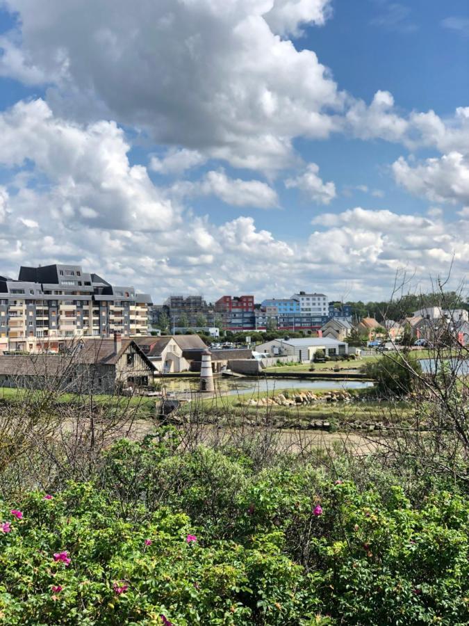 Bleu Sale - F2 Courseulles Avec Balcon Apartment Ngoại thất bức ảnh