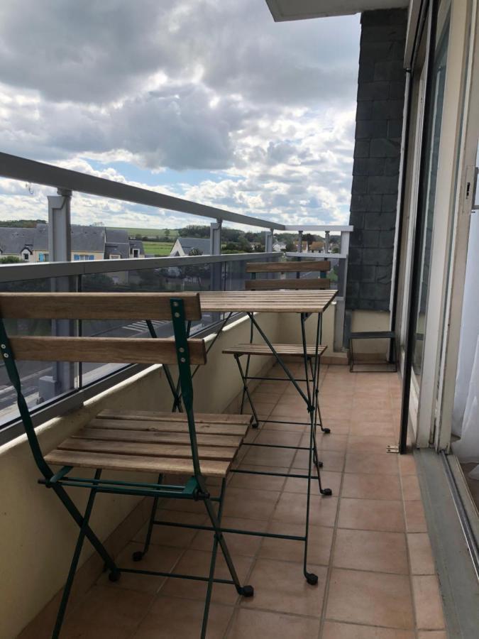 Bleu Sale - F2 Courseulles Avec Balcon Apartment Ngoại thất bức ảnh
