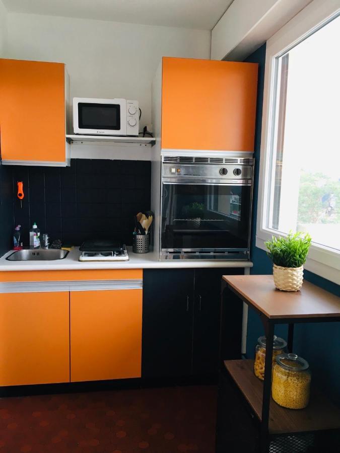 Bleu Sale - F2 Courseulles Avec Balcon Apartment Ngoại thất bức ảnh